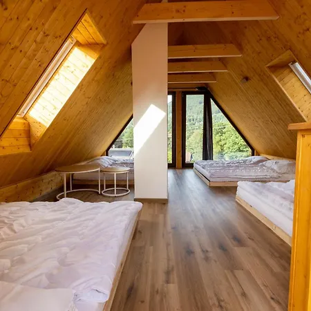 Pod Bucacim Potokem Apartment